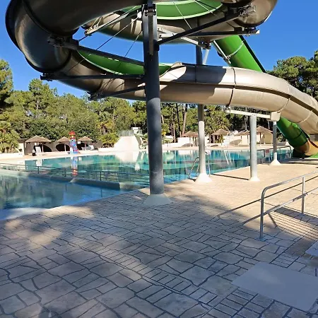 Les Mathes INESS 137 Camping BONNE ANSE 4 étoiles Camping *