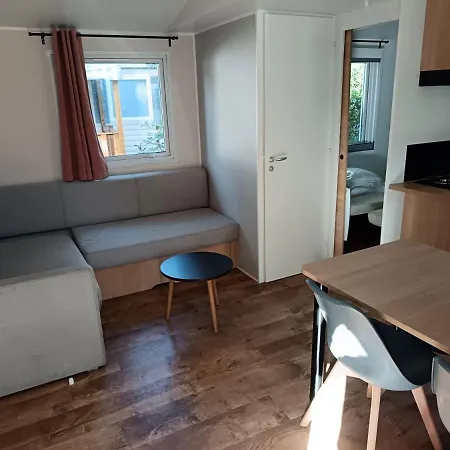 Camping Les Mathes INESS 137 Camping BONNE ANSE 4 étoiles *