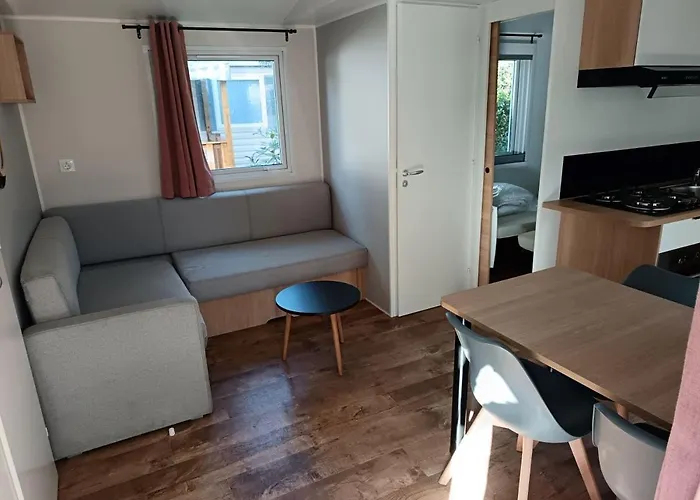 Camping Les Mathes INESS 137 Camping BONNE ANSE 4 étoiles *